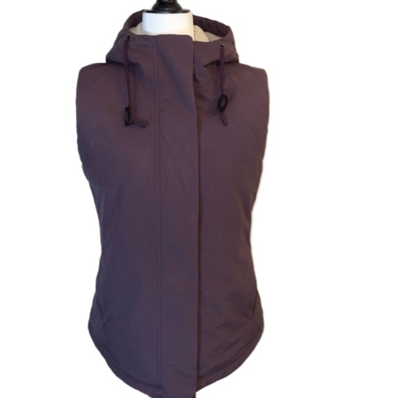MEC Jackets & Blazers - Woman's MEC purple vests size medium